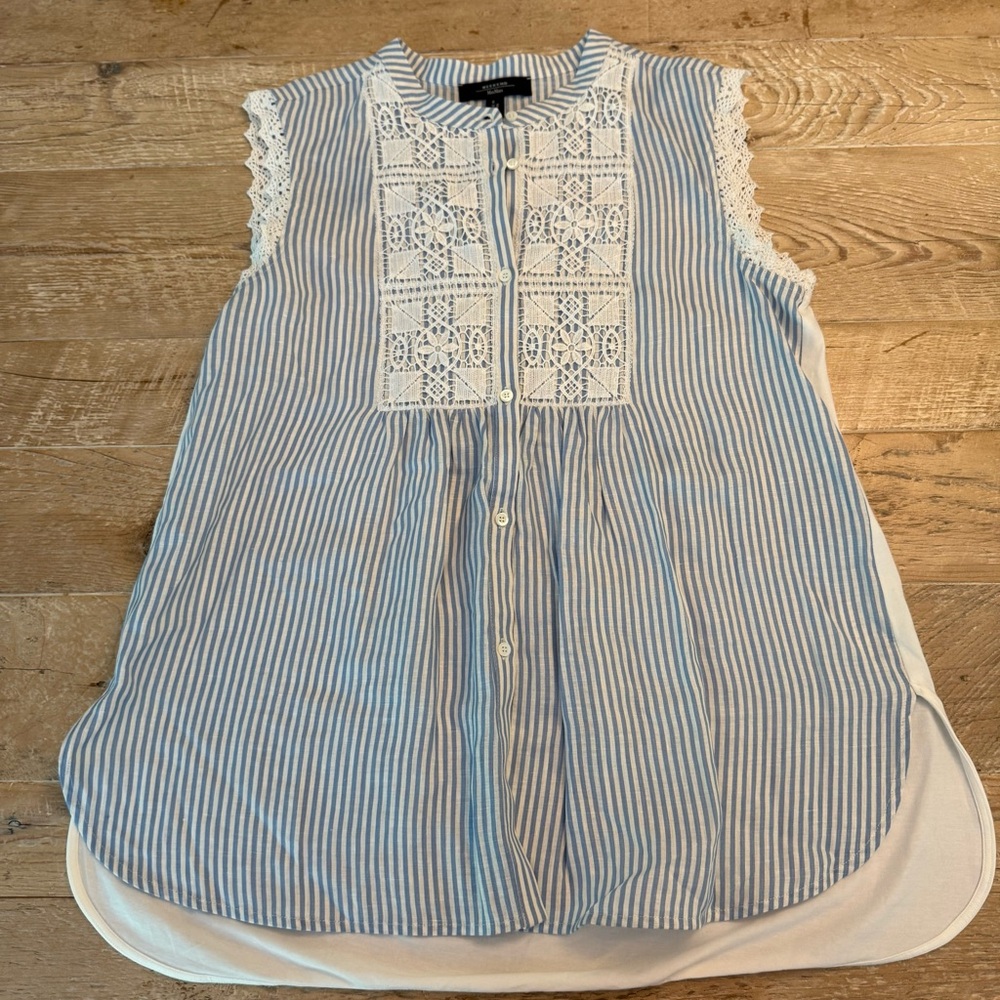 Weekend Max Mara Blue and White Striped Lace-Trim Sleeveless Top